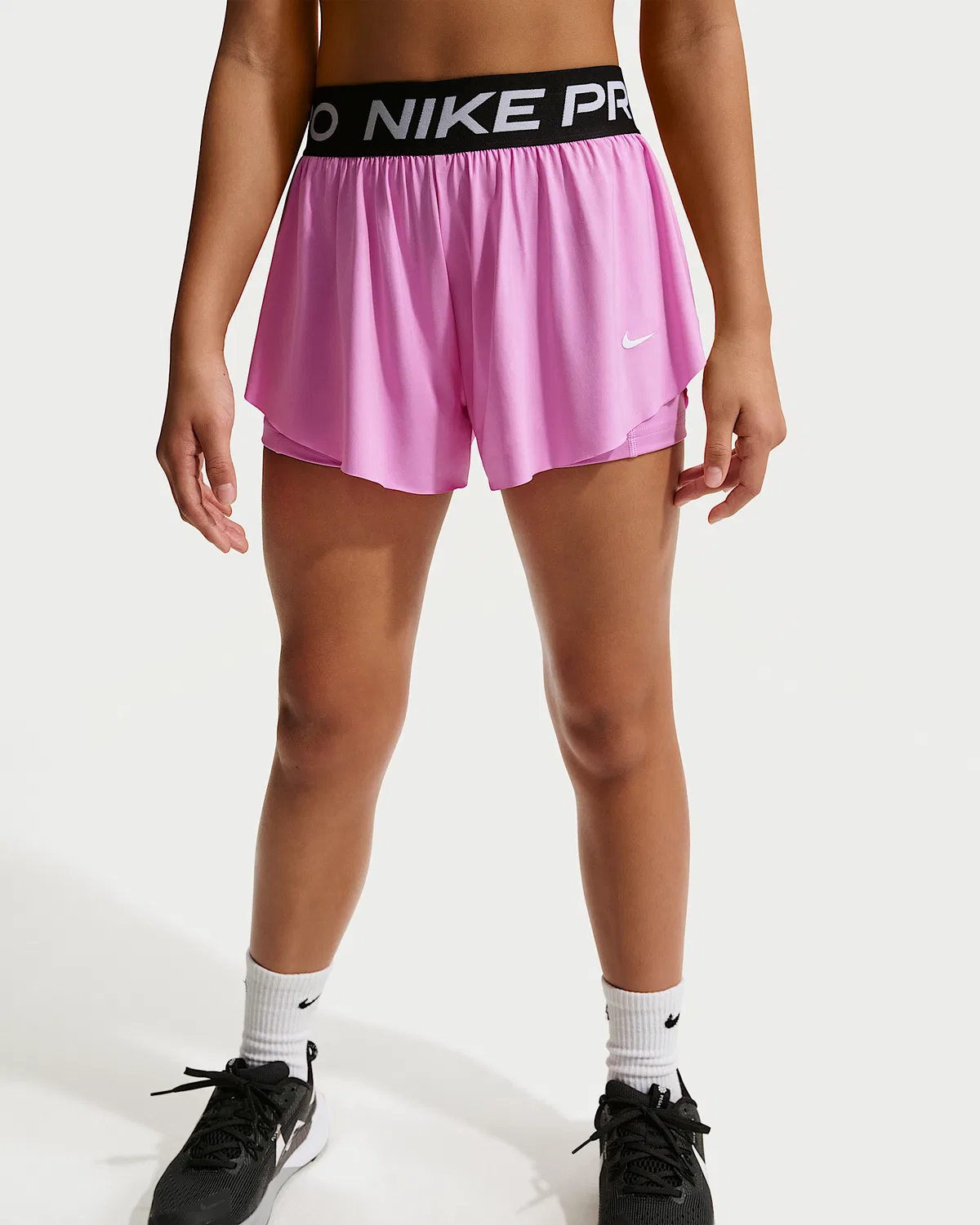 Детские (девочки) шорты Nike Pro Dri-FIT 2-in-1, Light Magenta/Black/White — фото 2