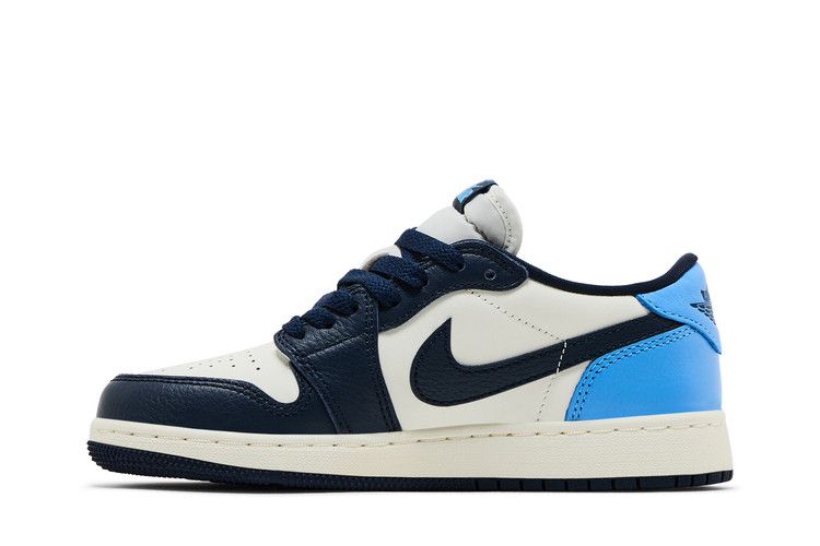 Кроссовки Air Jordan Air Jordan 1 Retro Low OG GS 'Obsidian UNC', синий — фото 4