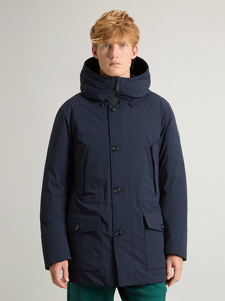 

Парка Woolrich Daunenparka, темно-синий