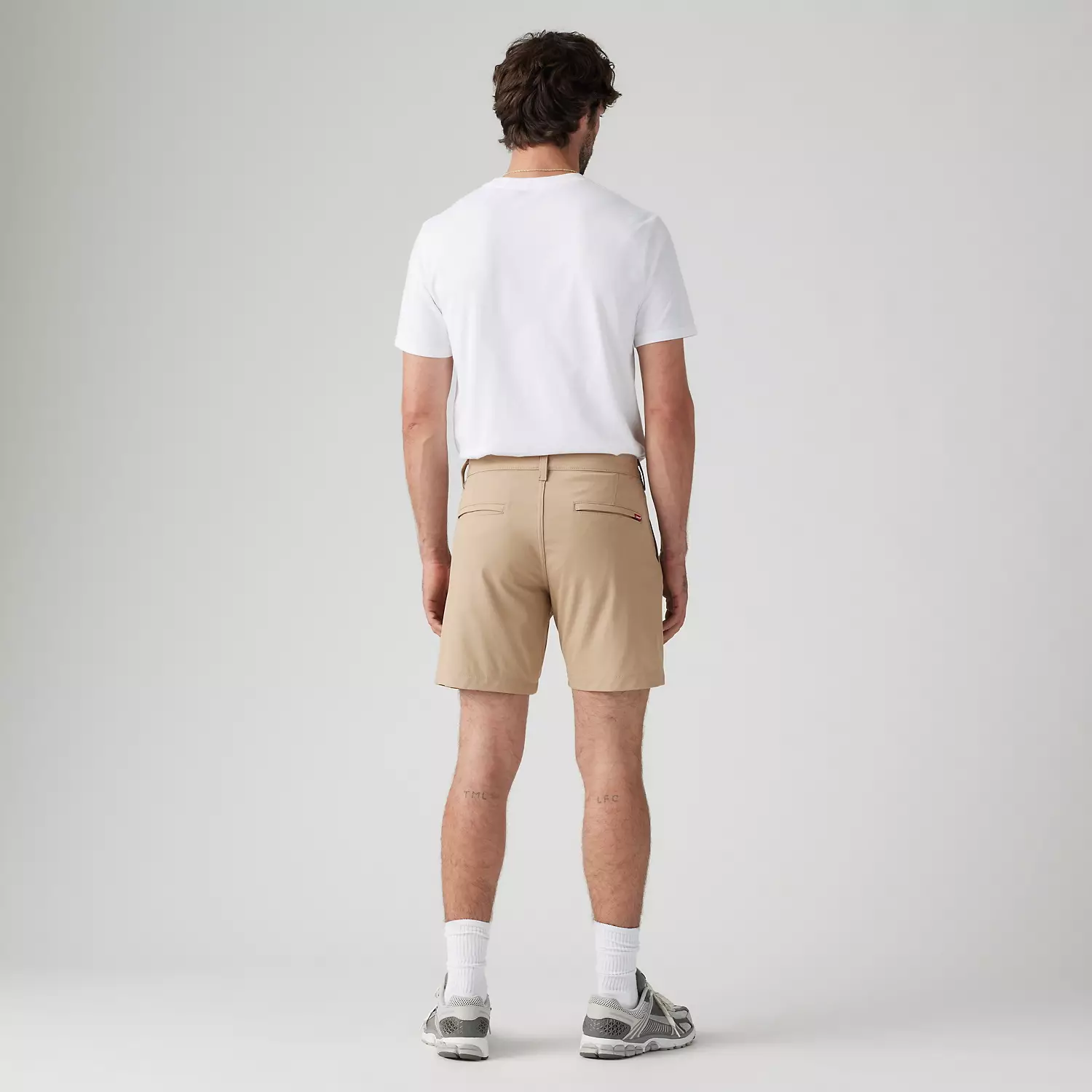 Мужские шорты Levi's XX Chino Tech 8", цвет Beach Taupe - White — фото 4