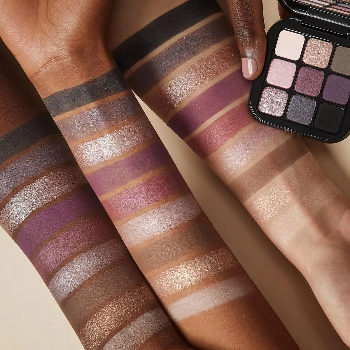 Палитра теней для век KIKO Milano Glamour Multi Finish | 9 теней с разным финишем, 04 Mauve Selection — фото 4