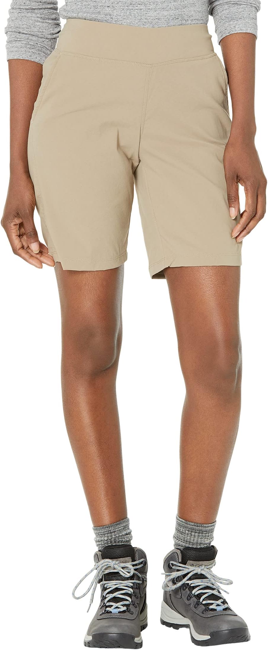 

Шорты Mountain Hardwear Dynama/2 Bermuda Shorts, хаки