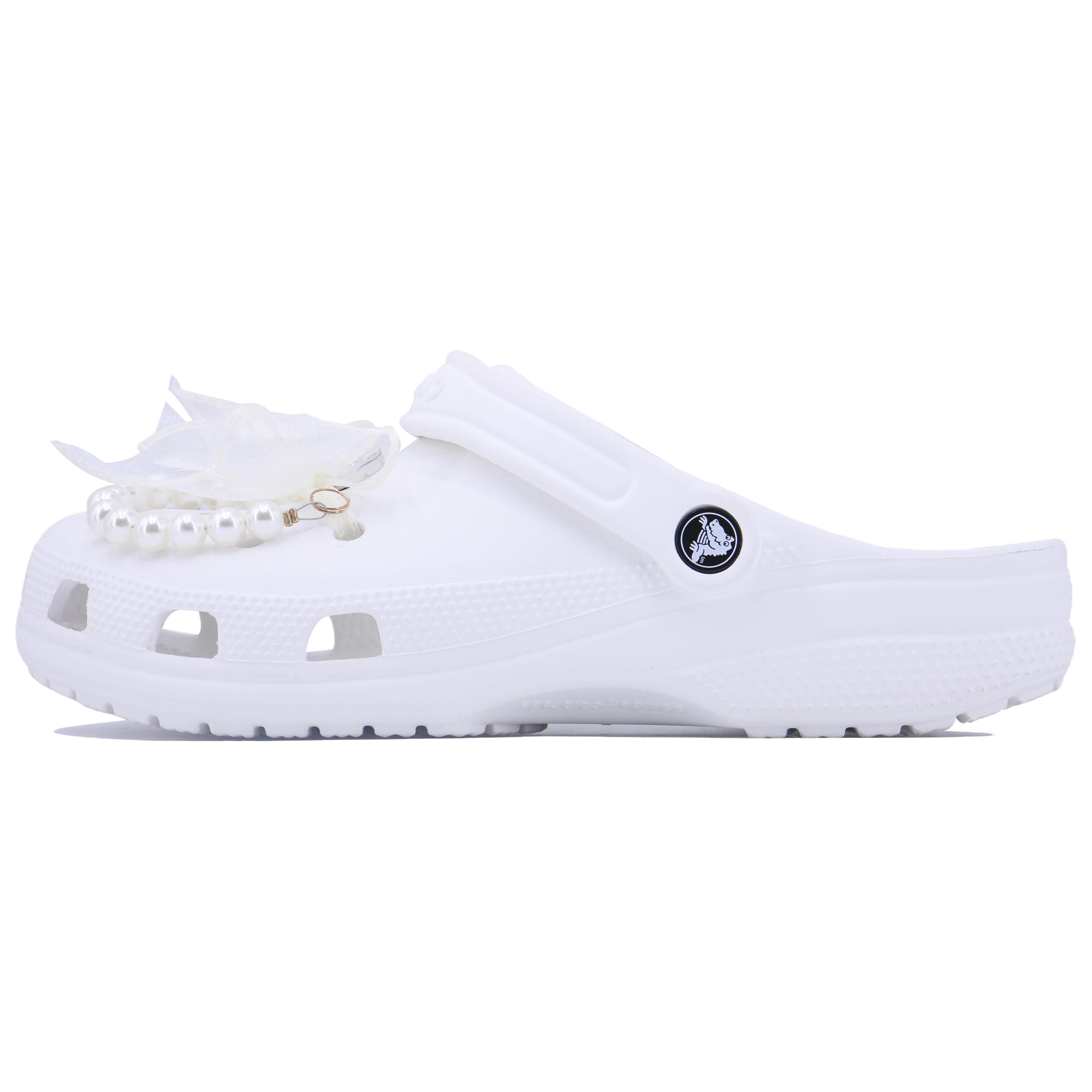 Crocs Классические сабо с перламутровыми бабочками и сердечками, мерцающие, SDS, унисекс, белые