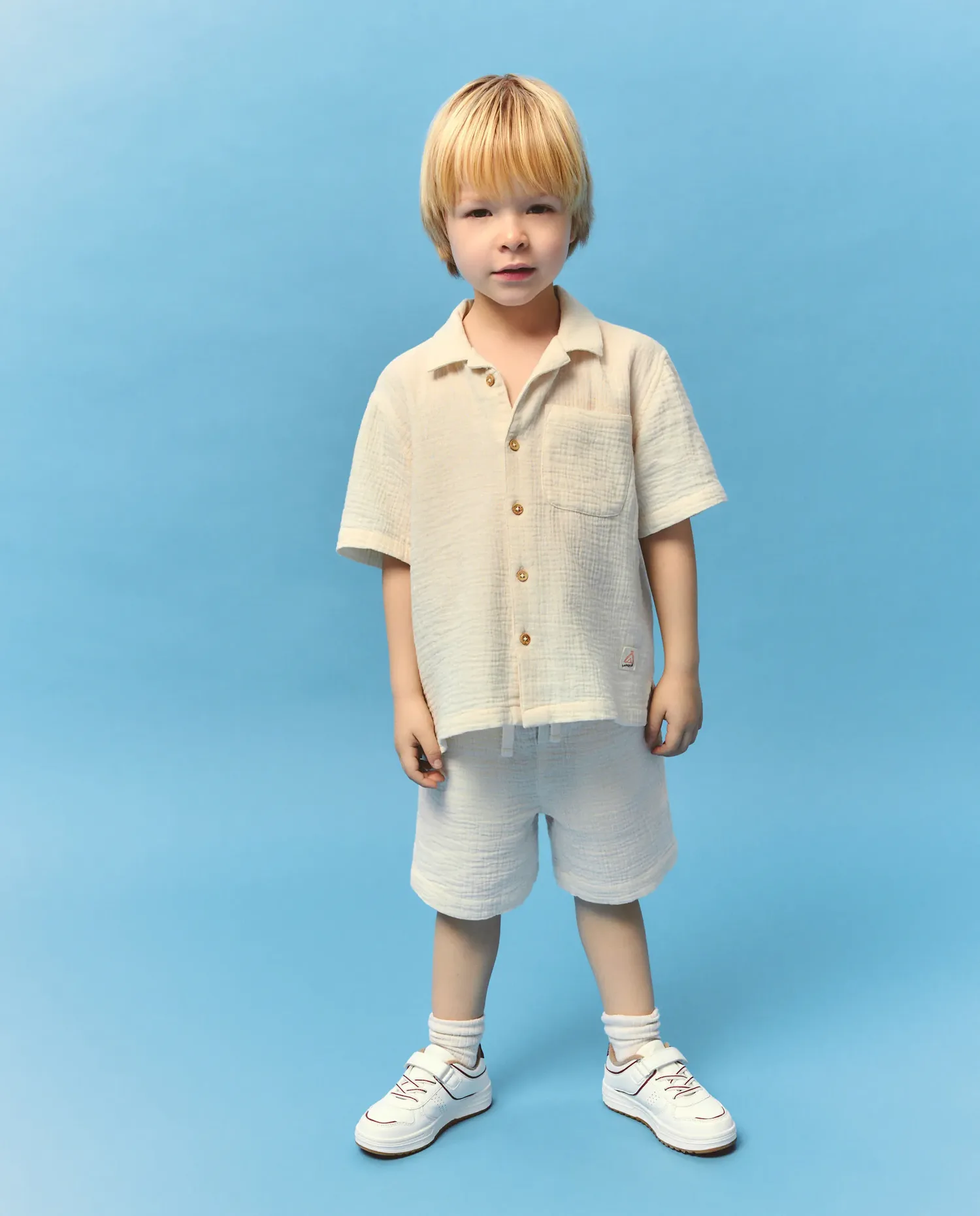Гладкая рубашка с коротким рукавом для мальчика Kids El Corte Inglés, 120 Crudo — фото 2