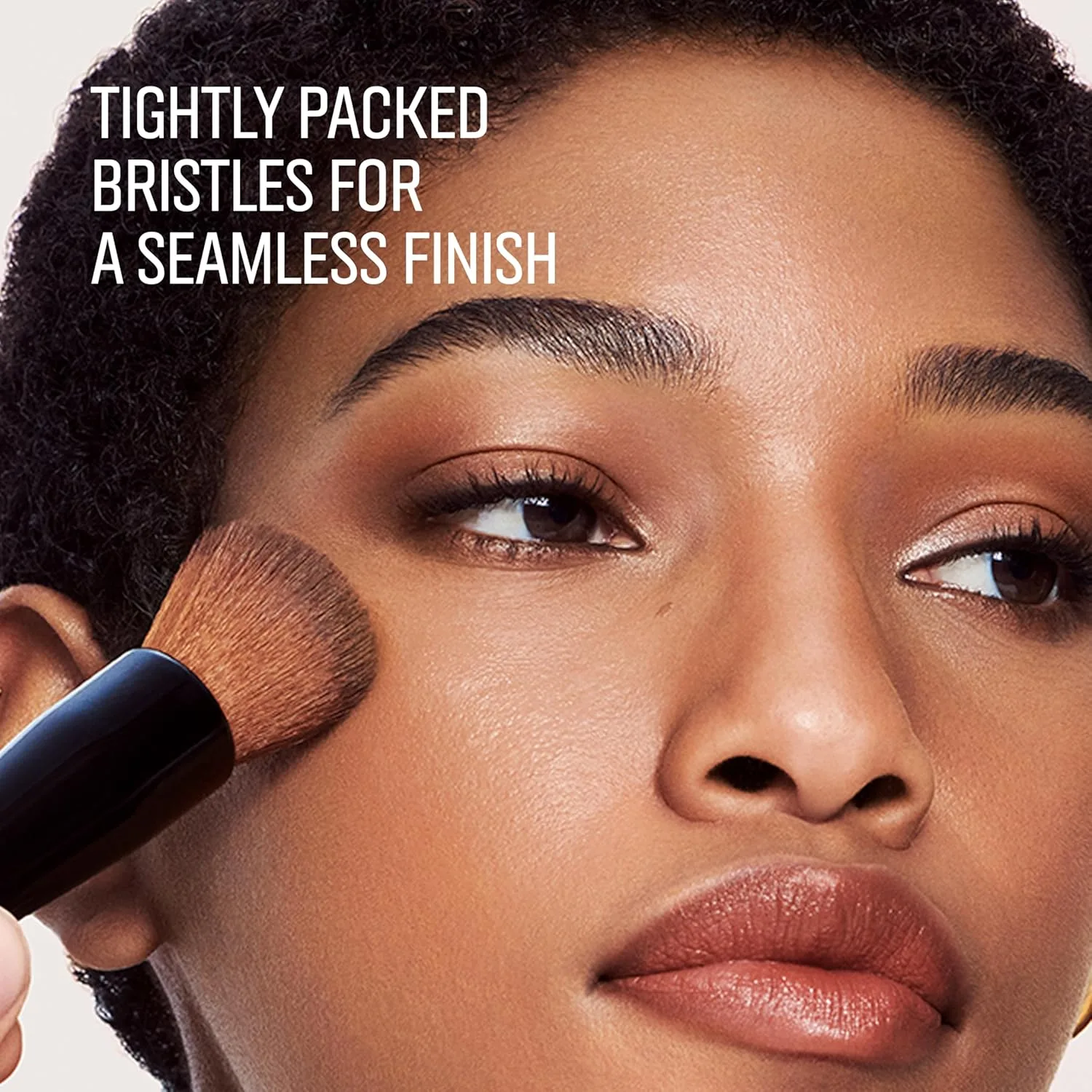 Кисть для тонального крема и консилера Bobbi Brown | Кисти для плотного покрытия и коррекции макияжа, маскировки недостатков, темных кругов под глазами и безупречного растушевывания., Multicolor — фото 2