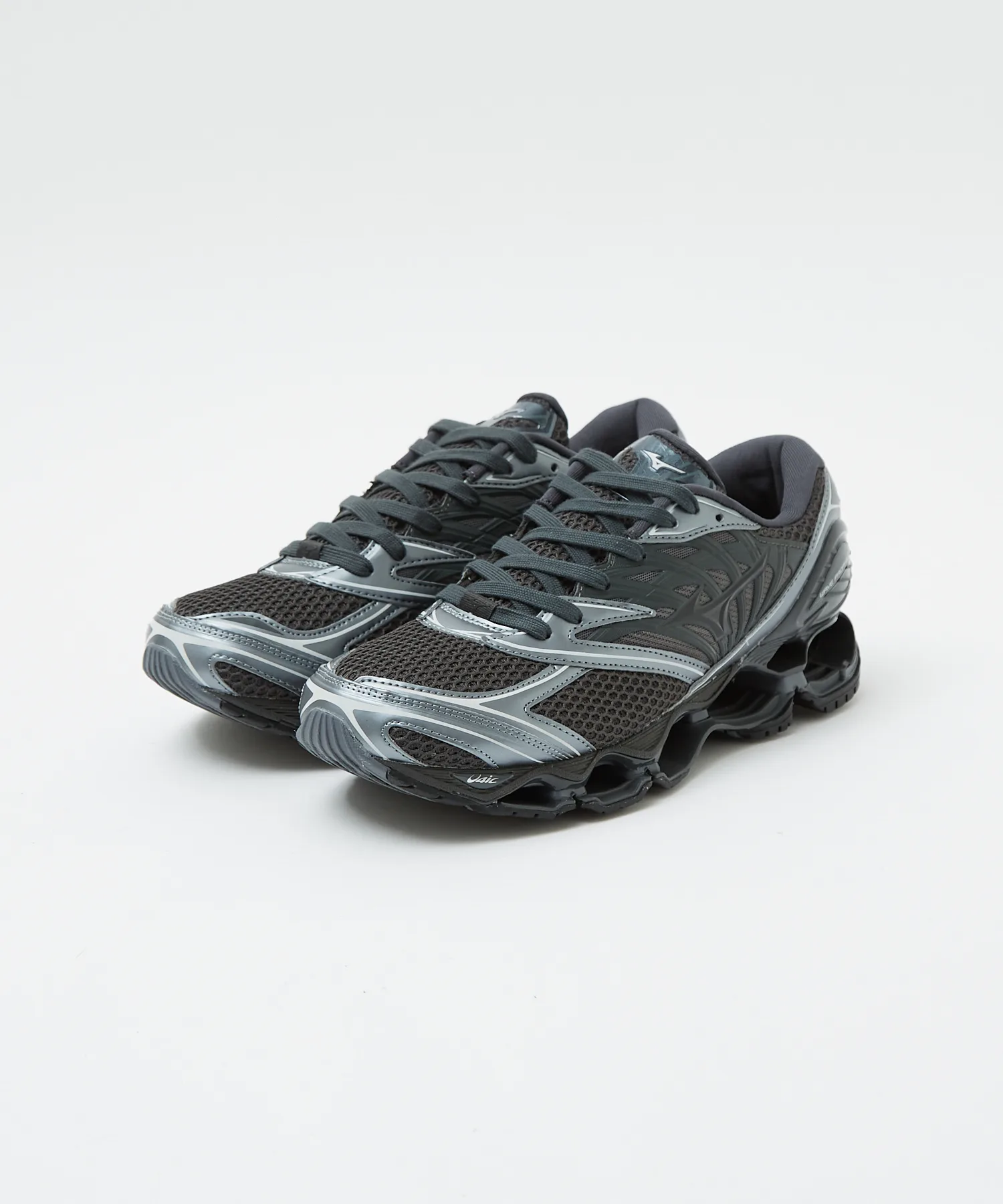 Унисекс кроссовки Wave Prophecy LS MIZUNO с сеткой и логотипом чёрные