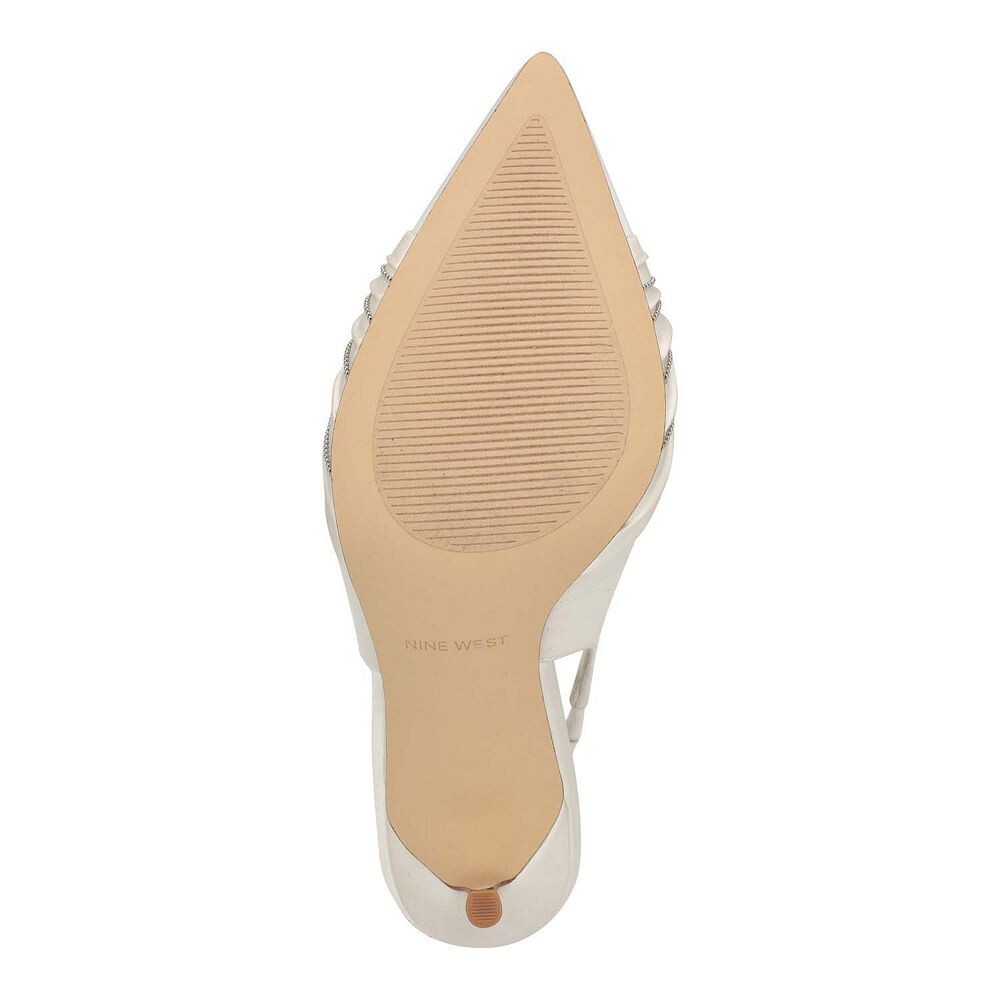 Женские свадебные туфли Nine West Faive с открытой пяткой на спине, цвет White Satin — фото 3