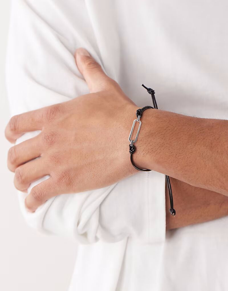 

Браслет из кожи в технике макраме черного и серебристого цветов Faded Future