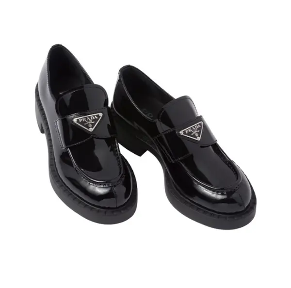 Кроссовки (WMNS) PRADA Chocolate 50mm Loafer 'Black Patent Leather', черный — фото 3