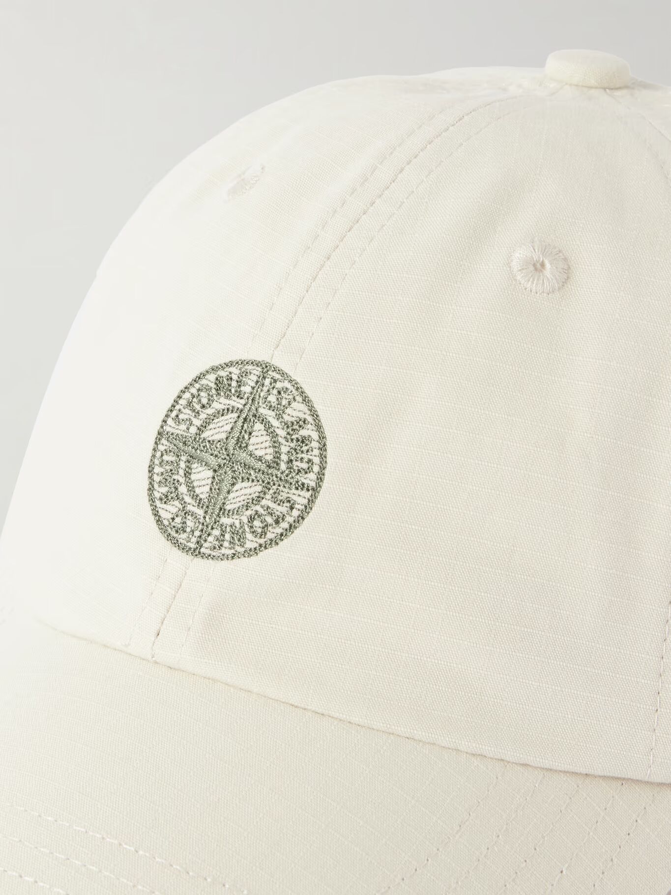 

Бейсболка из хлопчатобумажной ткани с вышивкой STONE ISLAND, бежевый