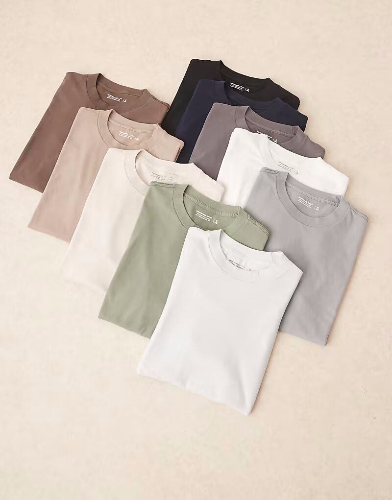

Abercrombie & Fitch 10 футболок Essential в нескольких цветах