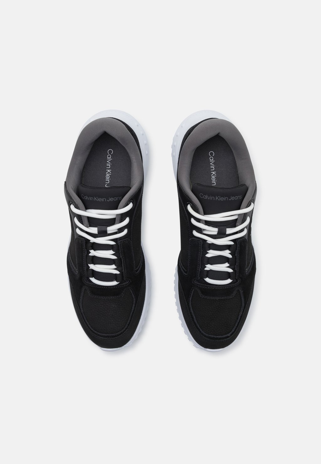 

Кроссовки RUNNER Calvin Klein Jeans, черный