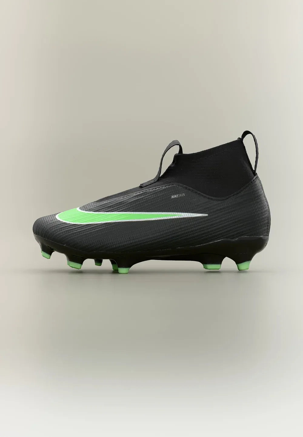 Футбольные бутсы Mercurial Superfly 11 Academy FG/MG LK унисекс для искусственной травы Nike Performance, Black/Illusion Green