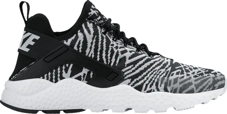 

Кроссовки Nike Wmns Air Huarache Run Ultra Jacquard 'Black White', черный