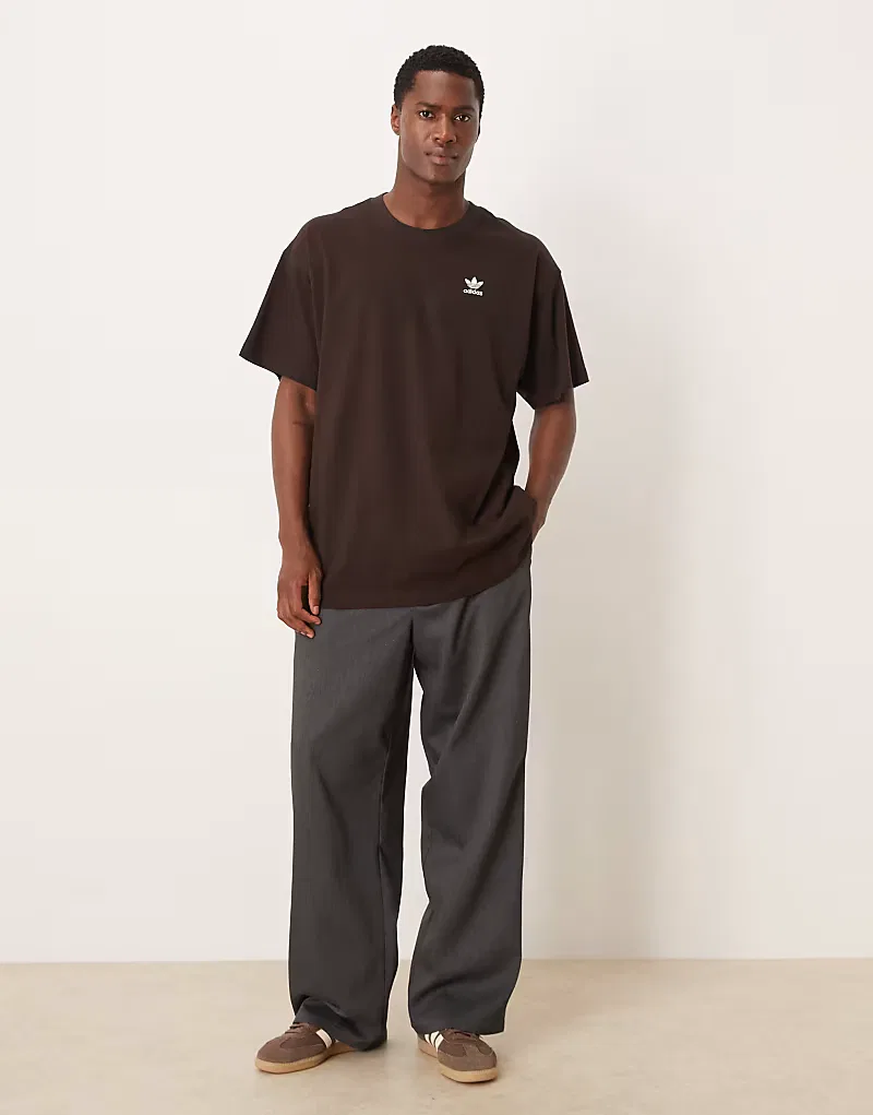 Футболка Adidas Originals Essential оверсайз, коричневый — фото 2