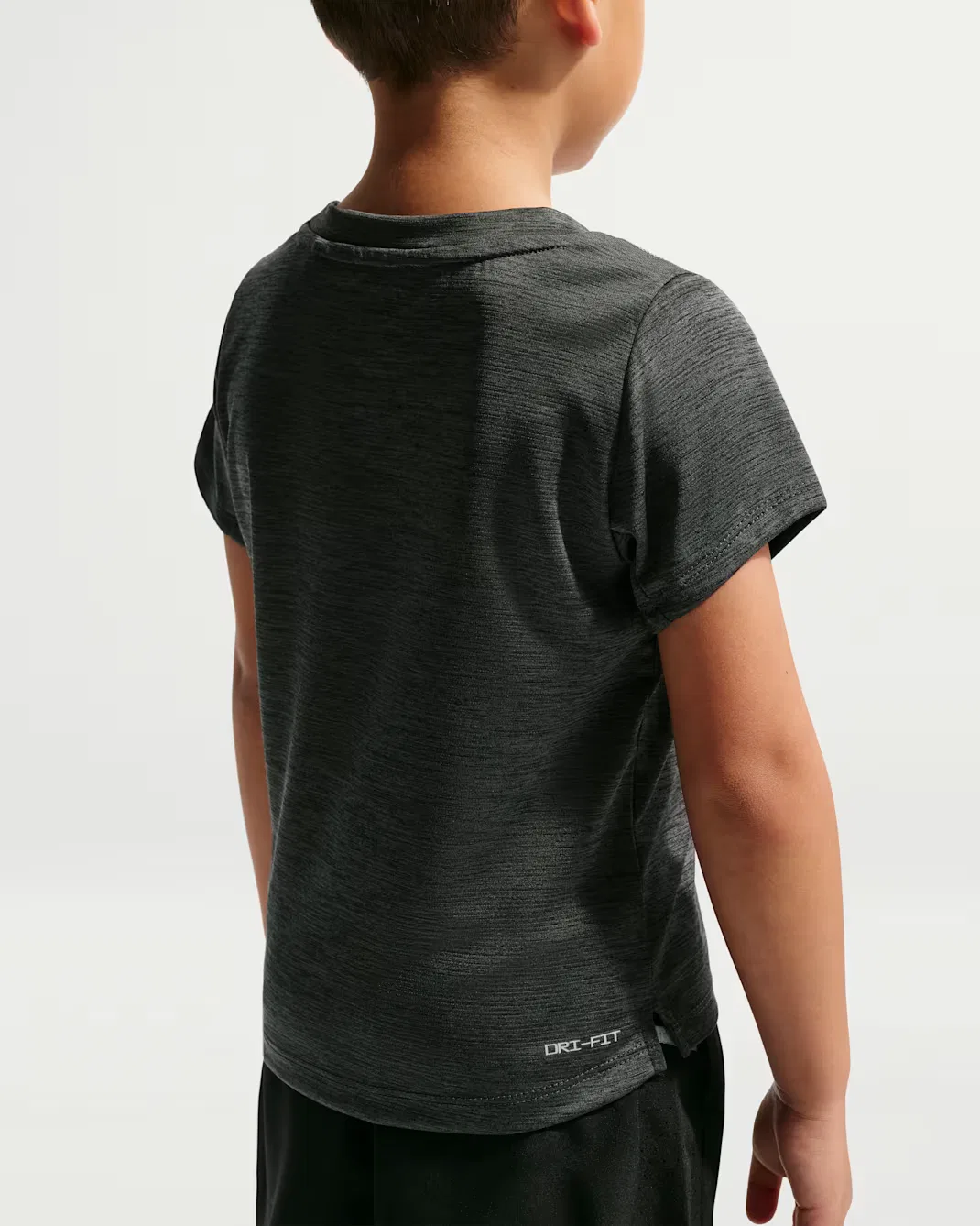Детский комплект Dri-FIT Miler: футболка и шорты Nike, Black — фото 3