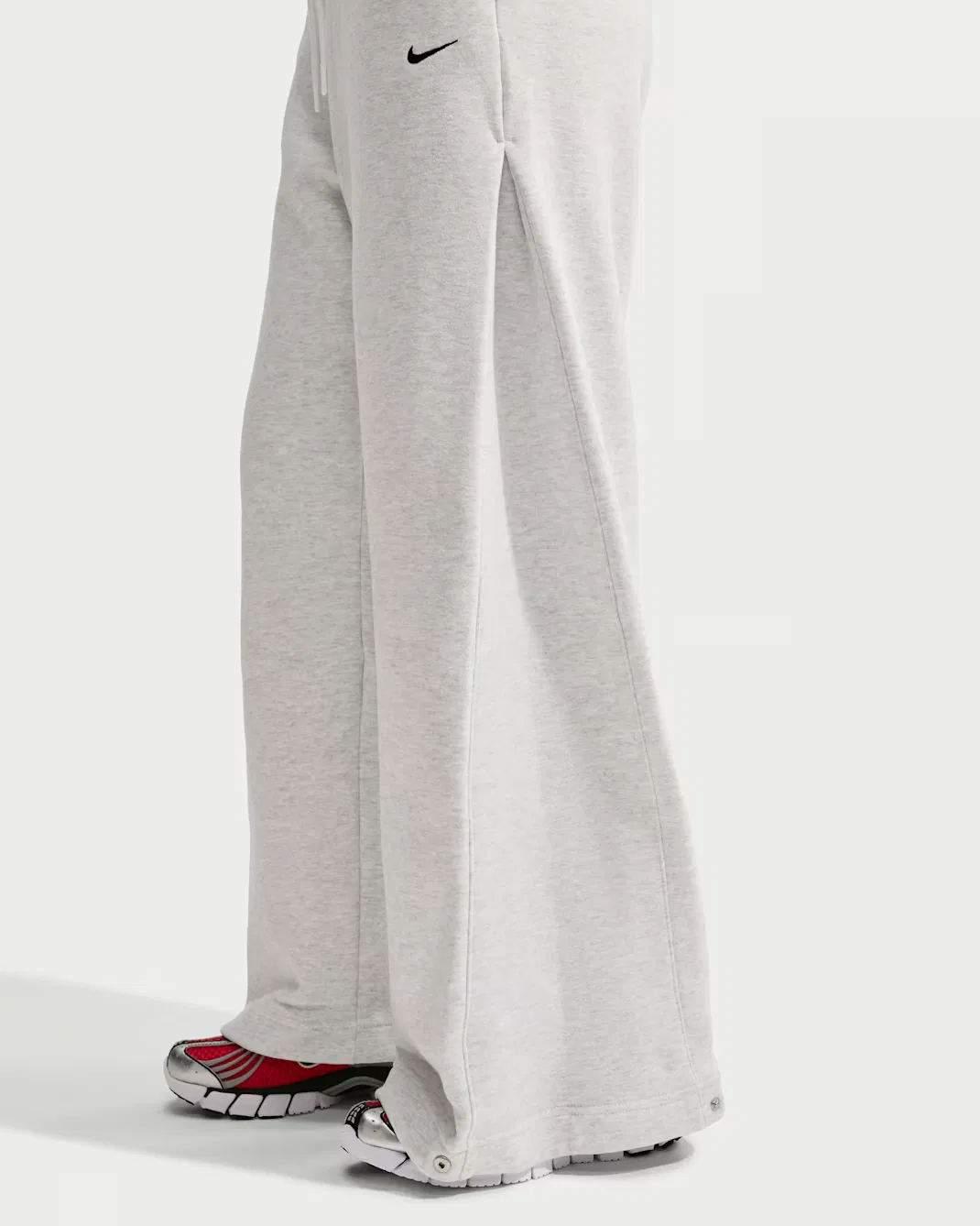 Женские свободные плиссированные брюки на кнопках Nike Studio Fleece Medium Weight, Birch Heather/Black — фото 3
