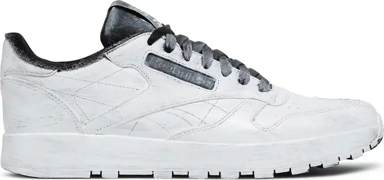 

Кроссовки maison margiela x classic leather tabi 'whiteout' Reebok, белый