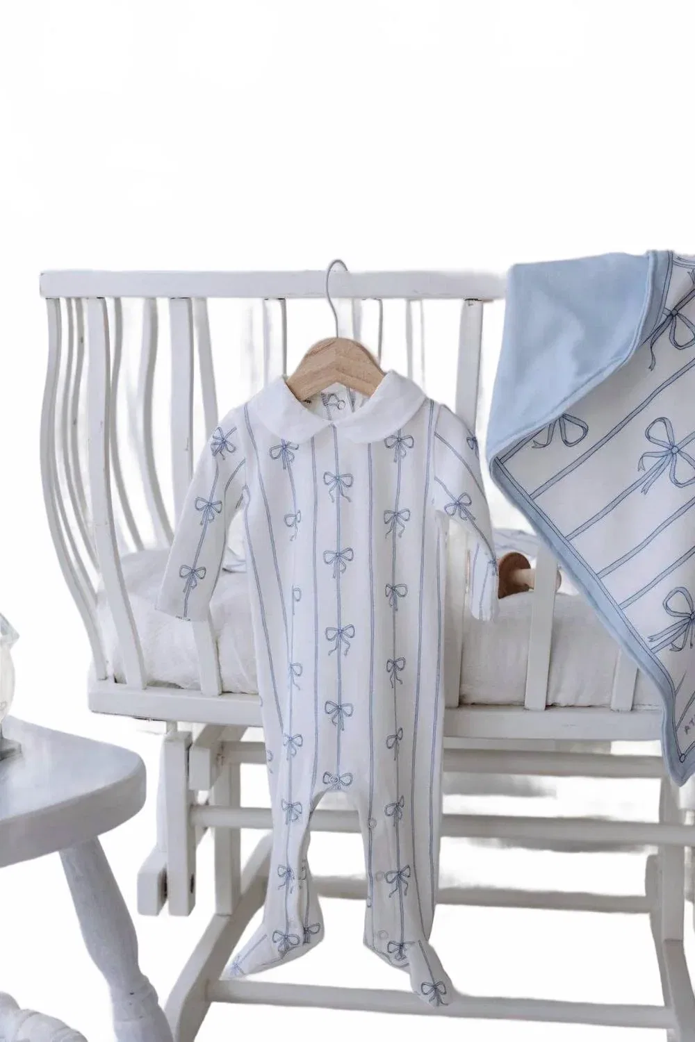 Детский боди-комбинезон с закрытыми ножками из хлопка Ribbon/blue Atelier Babbi, Ribbon/Blue — фото 4