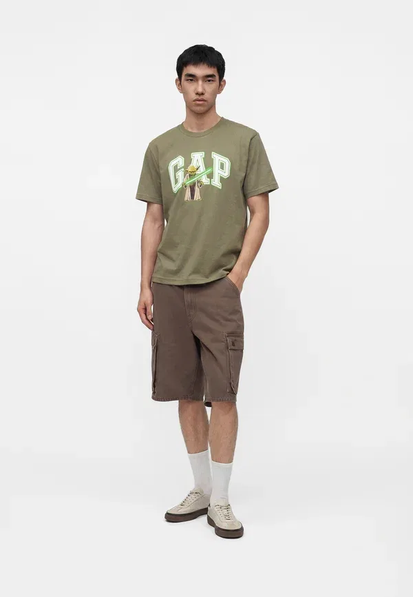 Футболка с принтом Йоды Gap, зеленый — фото 2