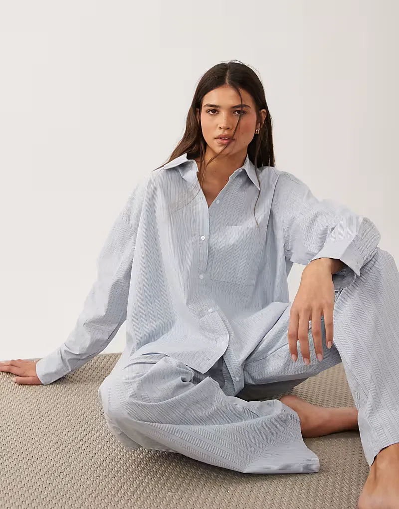 Рубашка поплиновая расслабленная с длинными рукавами Calvin Klein, синий
