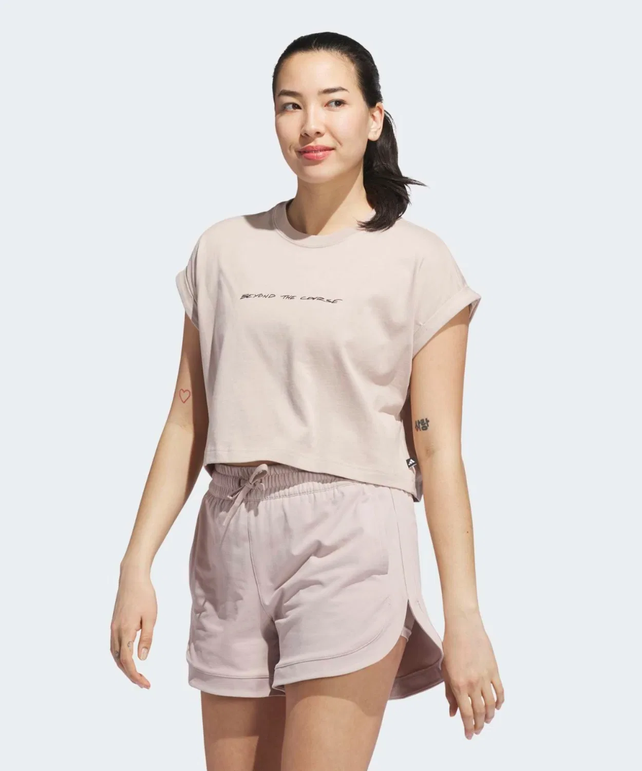 Женская футболка свободного кроя Beyond the Course Back Graphic T-Shirt Adidas, Brown
