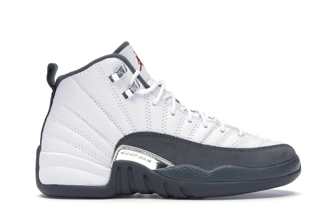 Детские кроссовки для мальчиков кожаные с принтом Jordan 12 Retro, White/Dark Grey-Gym Red