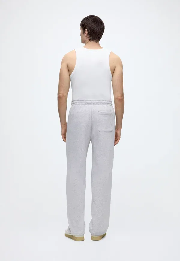 Спортивные брюки Lacoste серые — фото 3