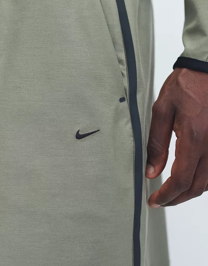 Шорты Nike Tech Shori, хаки — фото 3