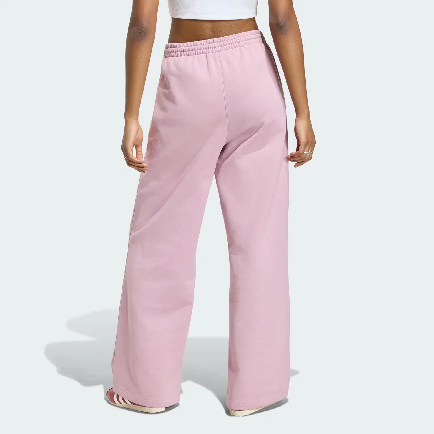 Женские широкие брюки из мягкого флиса Essentials Wide Leg Pant Fleece Adidas Originals, Magic Mauve — фото 2
