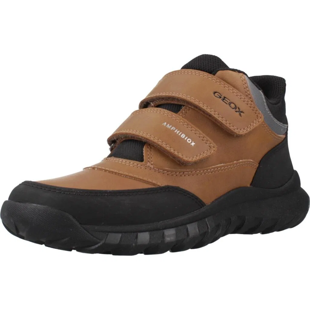 Детские кроссовки с технологией Amphibiox Geox J Simbyos Boy B Abx, Braun