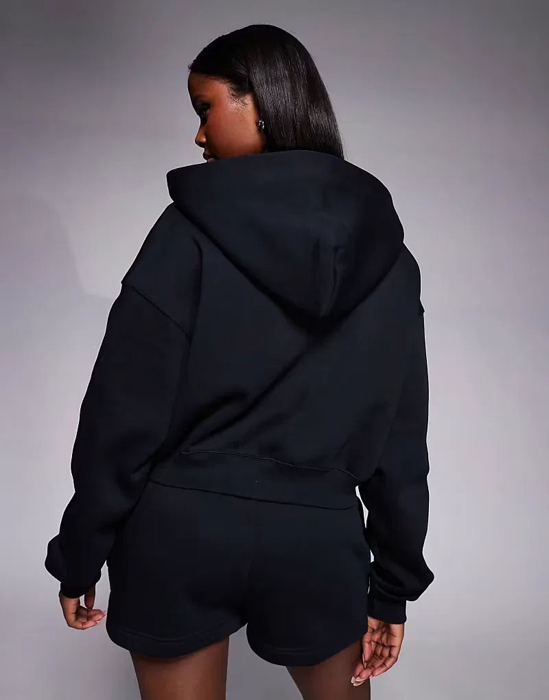 Укороченная толстовка Nike Phoenix Fleece оверсайз, черный — фото 4