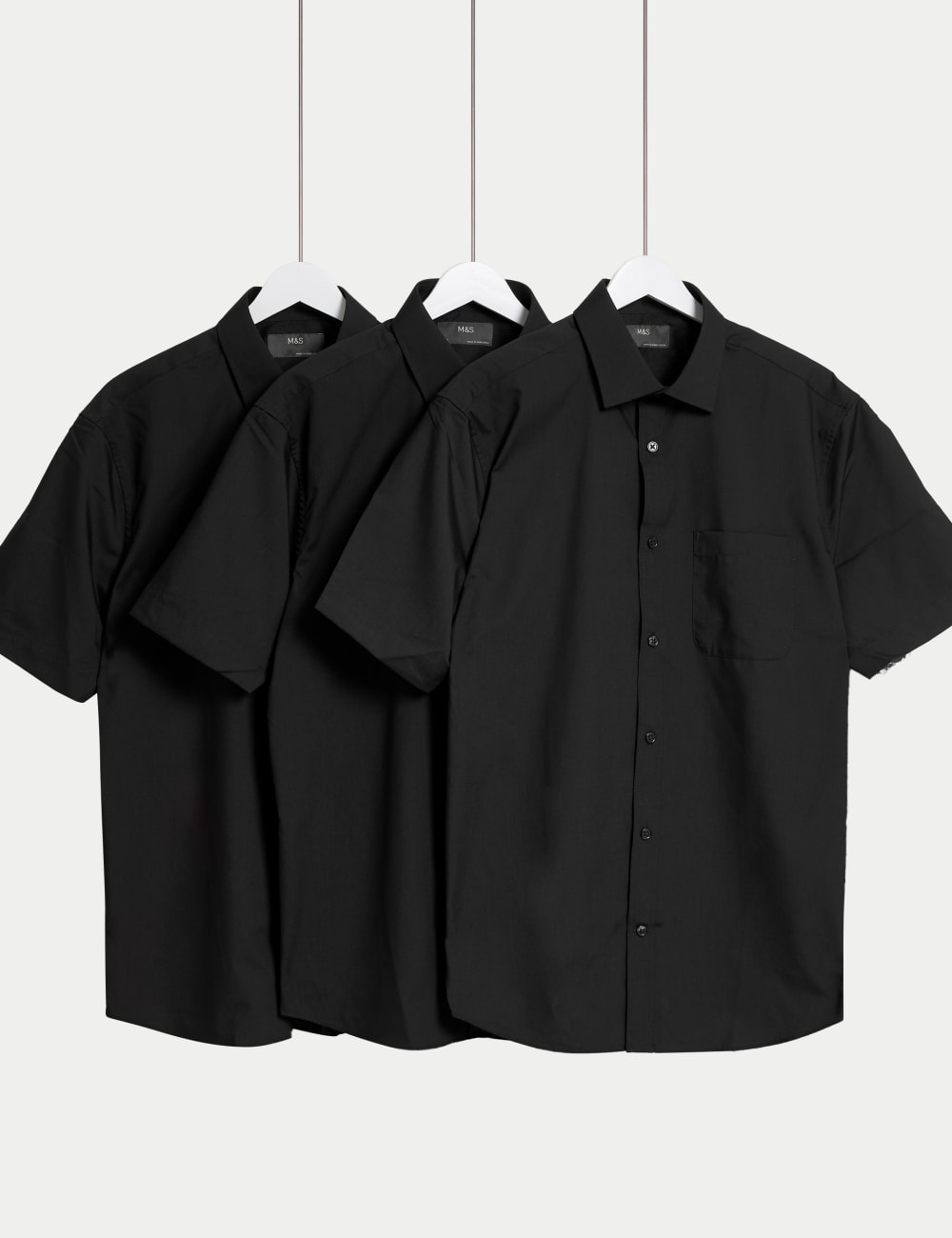 

3 пары рубашек Regular Fit Easy Iron с коротким рукавом Marks & Spencer, черный