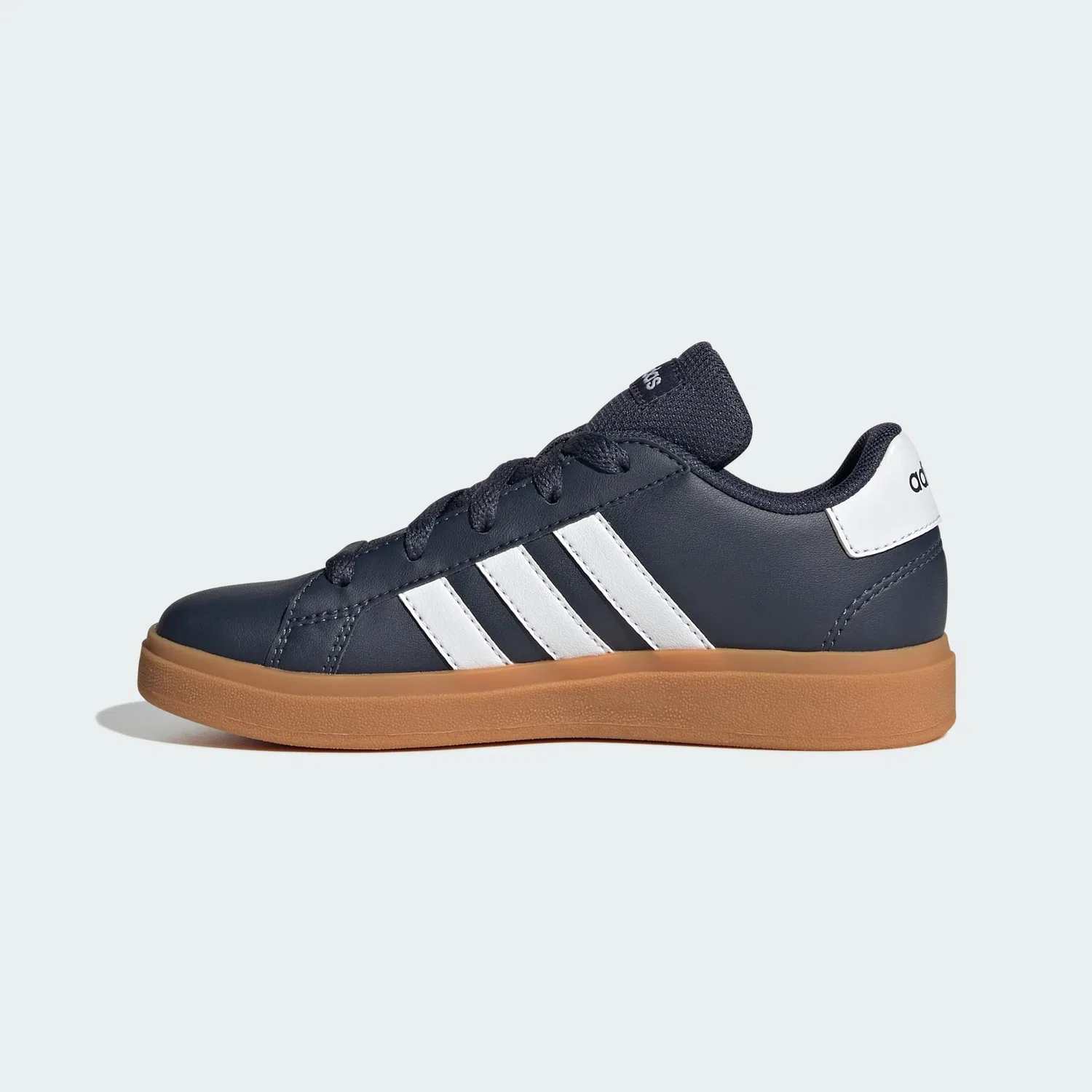 Детские кроссовки для мальчиков с принтом Grand Court Lifestyle Tennis Lace-up Adidas, Shadow Navy Ftwr White Gum10 — фото 2