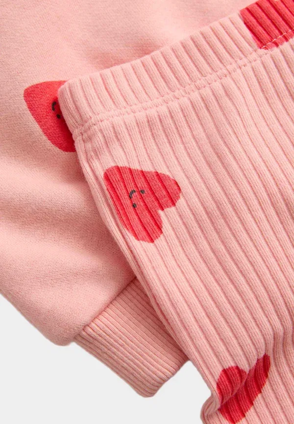 Комплект из брюк и топа с принтом Heart outfit set Marks & Spencer, Pink Mix, розовый — фото 2
