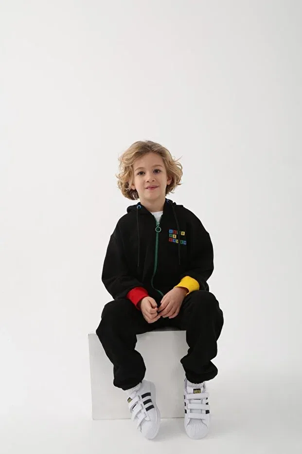 Детский спортивный костюм для девочек с принтом Sportswear Lets Be Friends, Black — фото 3