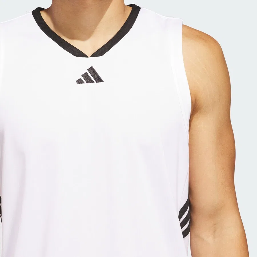 Футболка ADIDAS PERFORMANCE Performance Shirt 'Legends' белого цвета — фото 4
