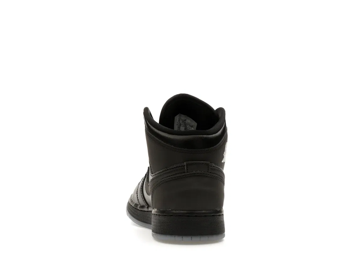 Детские кроссовки с высоким берцем Jordan 1 Mid SE Jordan, Black Silver Metallic University Red — фото 4