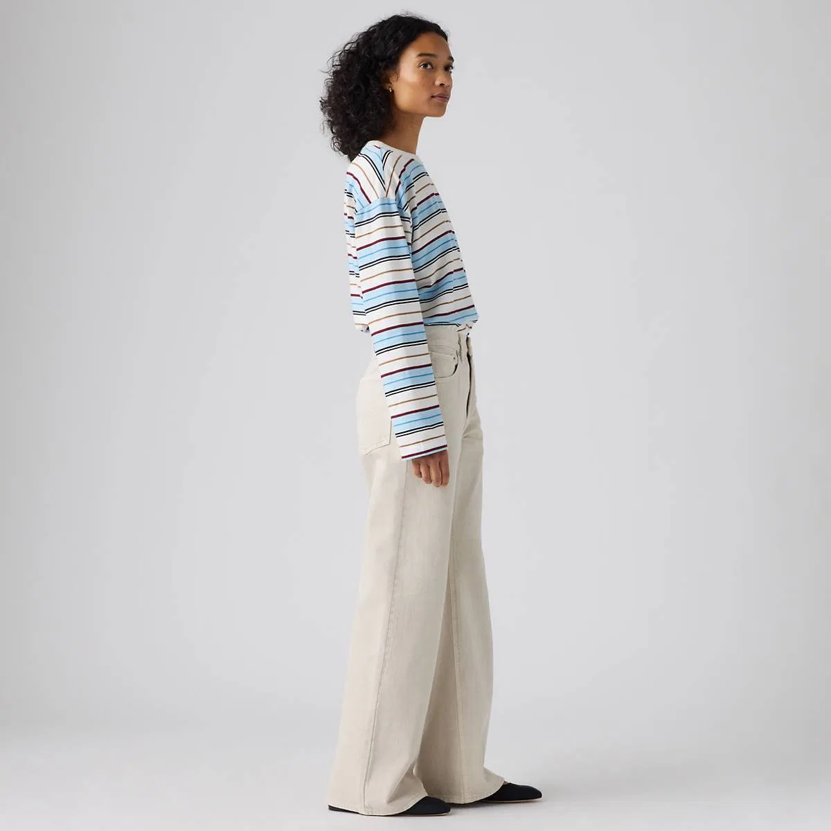 Женские джинсы свободного кроя (модель bootcut) Levi's, To The Bone - White — фото 4