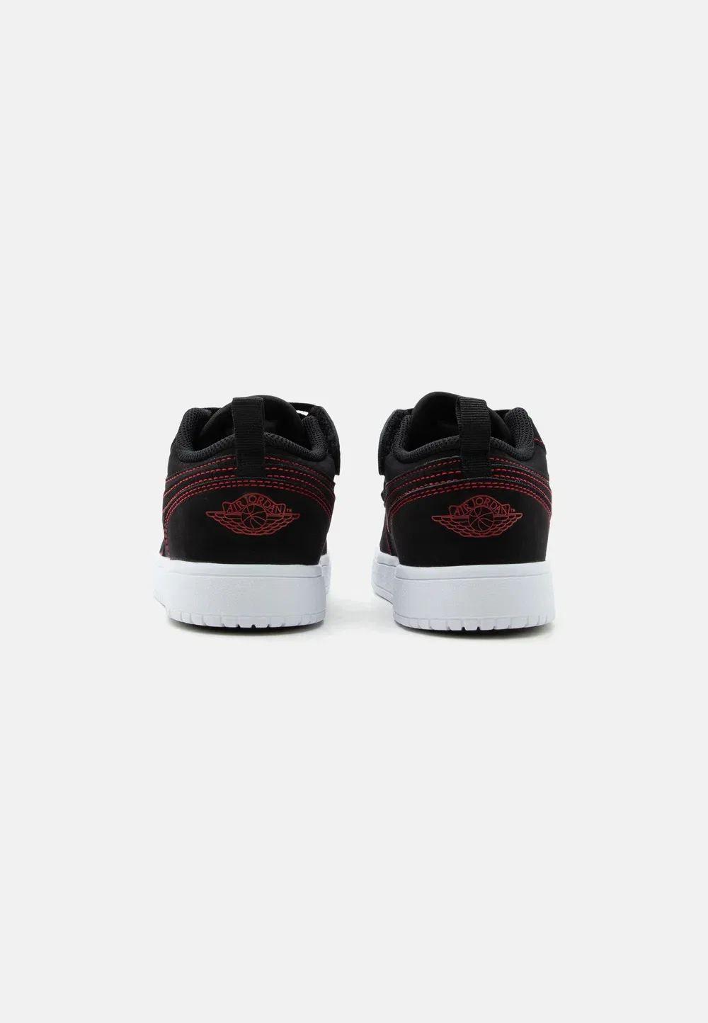1 унисекс - кроссовки Jordan, Black/University Red/White — фото 3