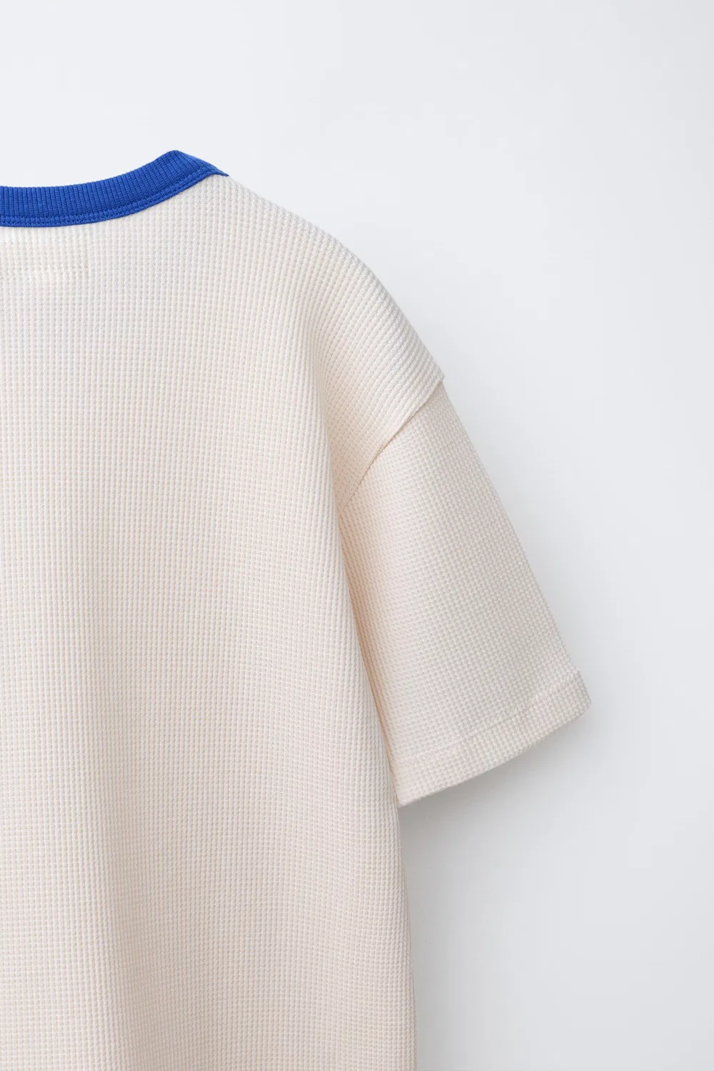 Футболка контрастного вафельного плетения ZARA, Ecru/Blue — фото 4