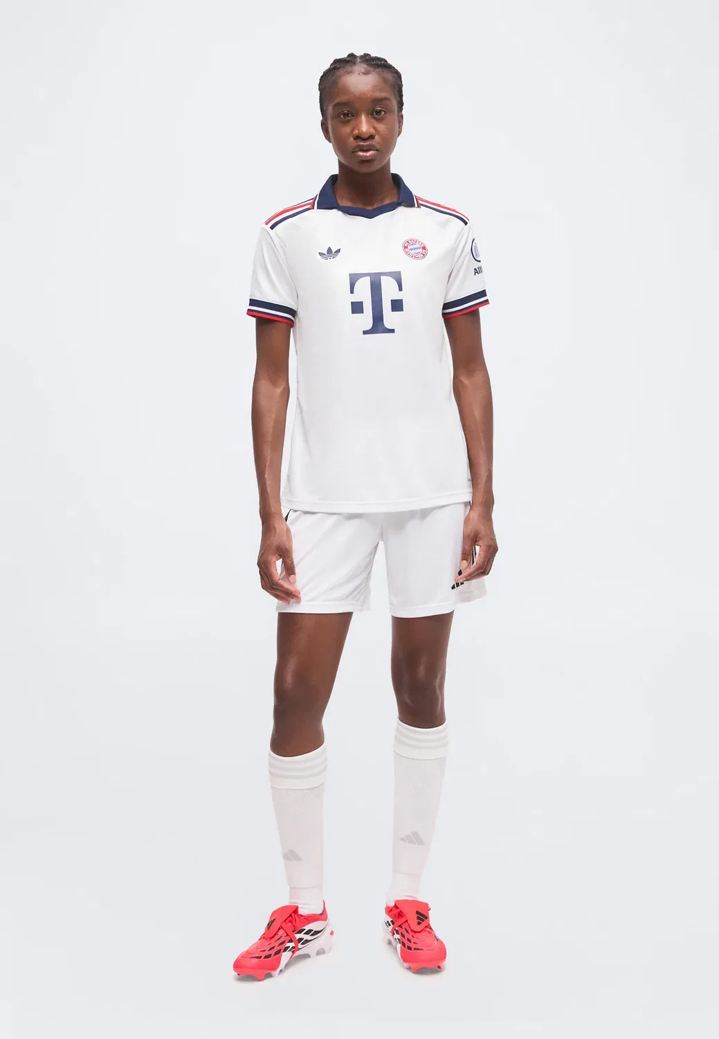 Выездная форма ФК Бавария на сезон 26/27 - клубная форма Adidas Originals, White — фото 2