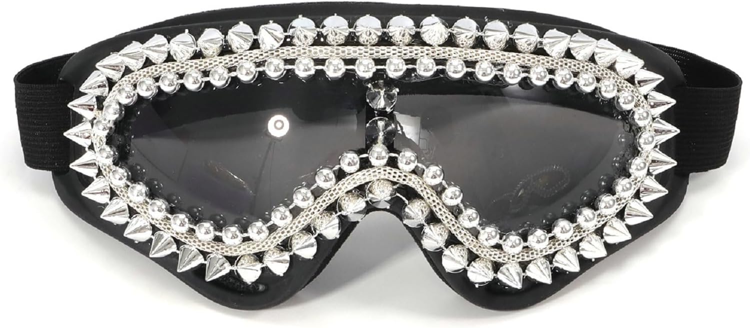 

Солнцезащитные очки Y2K большого размера для женщин и мужчин, с металлическими заклепками, в стиле байкера, для Хэллоуина и вечеринки, с защитой от УФ-излучения UV400 Melrose, Black