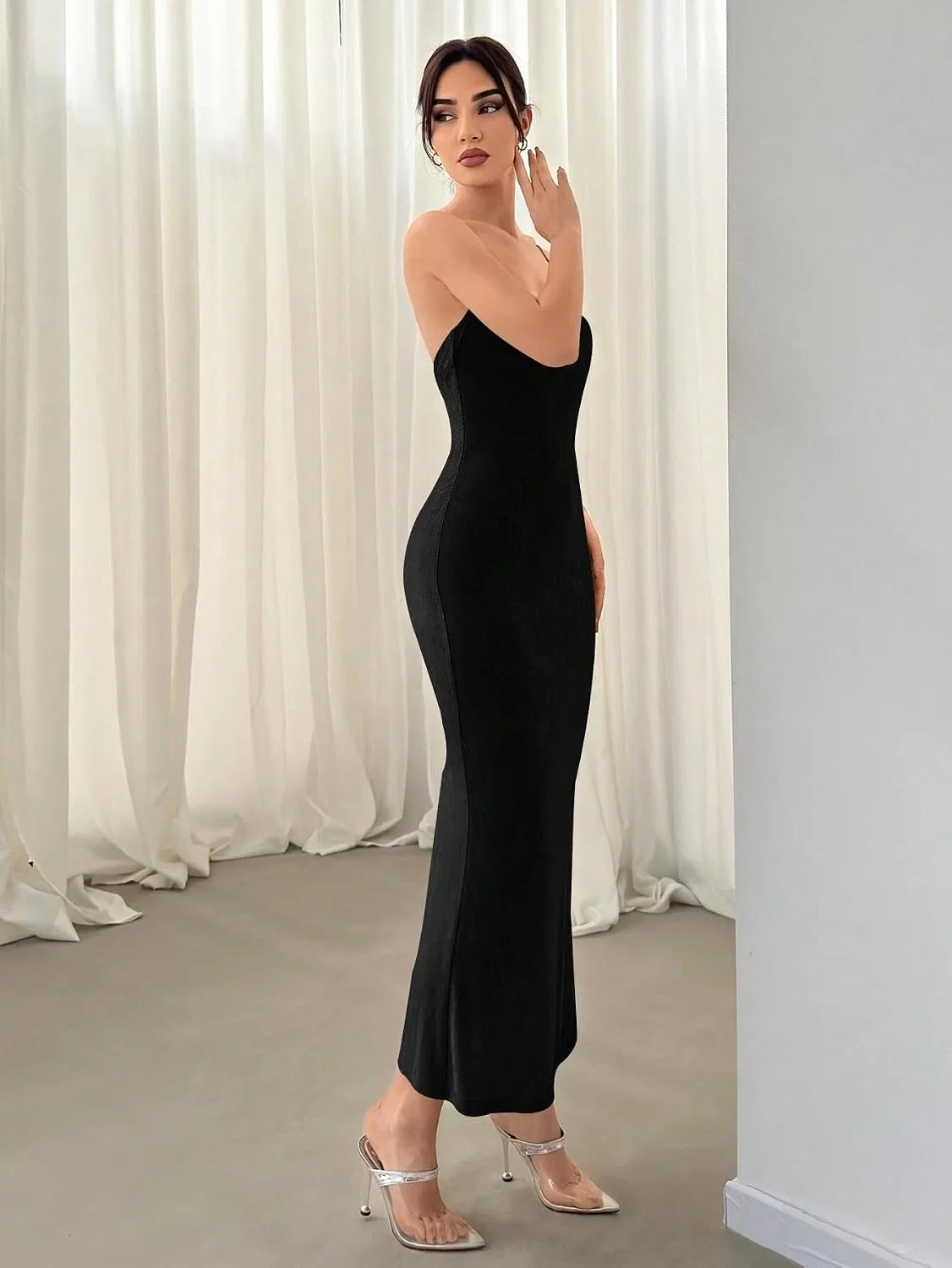 Женское длинное cami платье на тонких бретелях с открытой спиной Black — фото 3