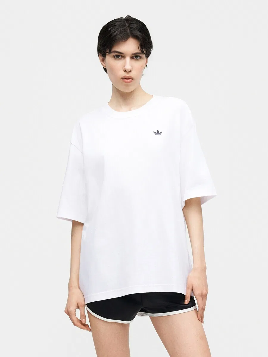 Футболка ADIDAS ORIGINALS 'Essentials' белого цвета — фото 2
