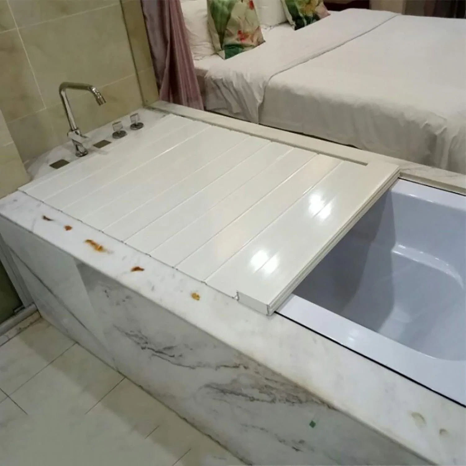 Ванное полотенце с антипылевой складной крышкой, из экологичного ПВХ, 109×75×0,6 см, Weiß Generisch — фото 4
