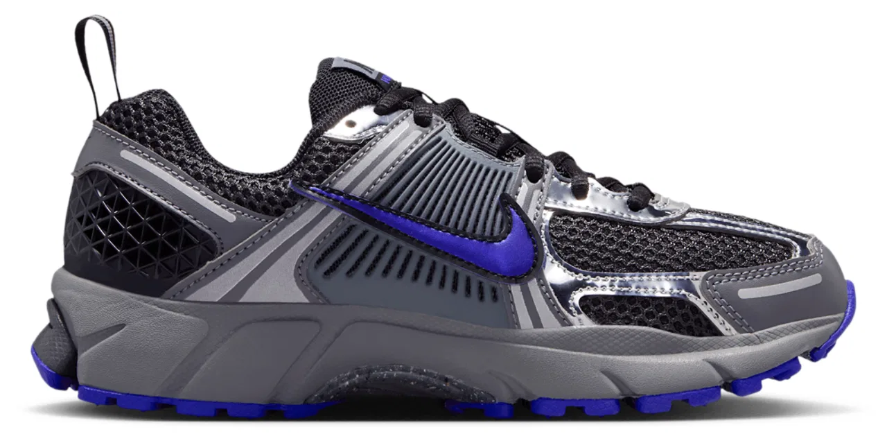 Детские кроссовки для мальчиков с амортизацией Zoom Air Vomero 5 Nike, Anthracite/Hyper Royal/Smoke Grey
