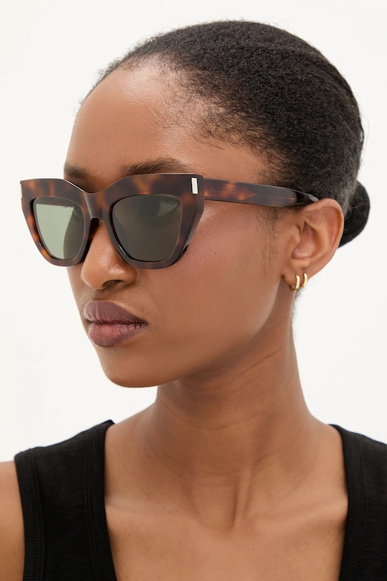 

Солнцезащитные очки Saint Laurent, коричневый