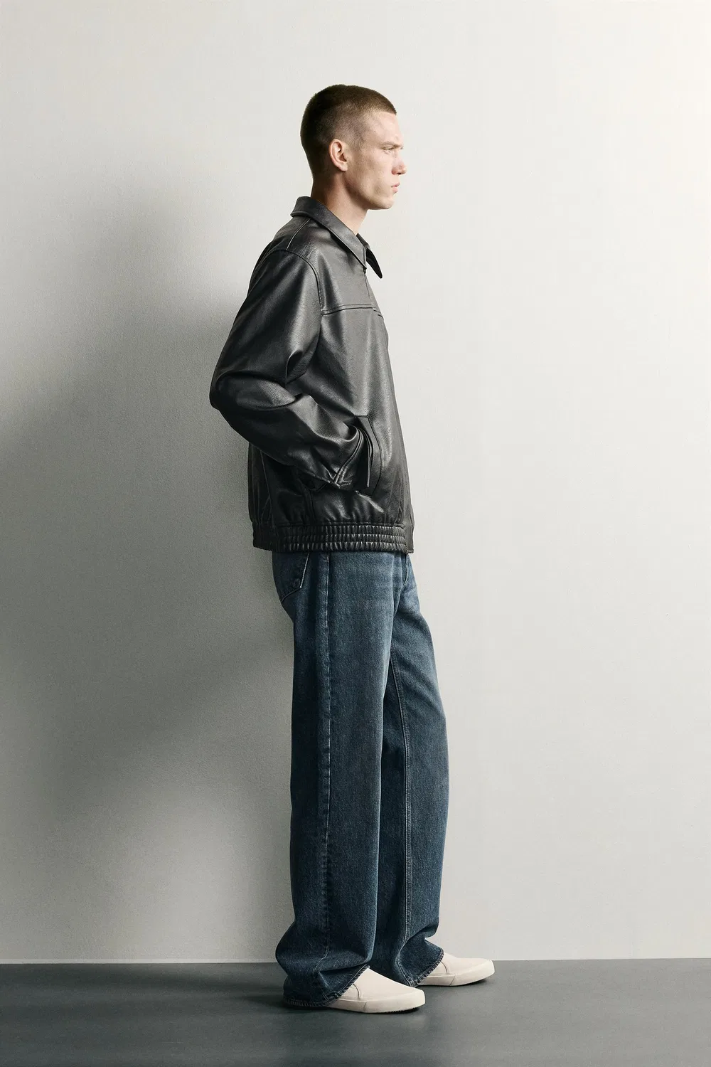 Куртка свободного кроя с эффектом кожи. ZARA, Black — фото 4