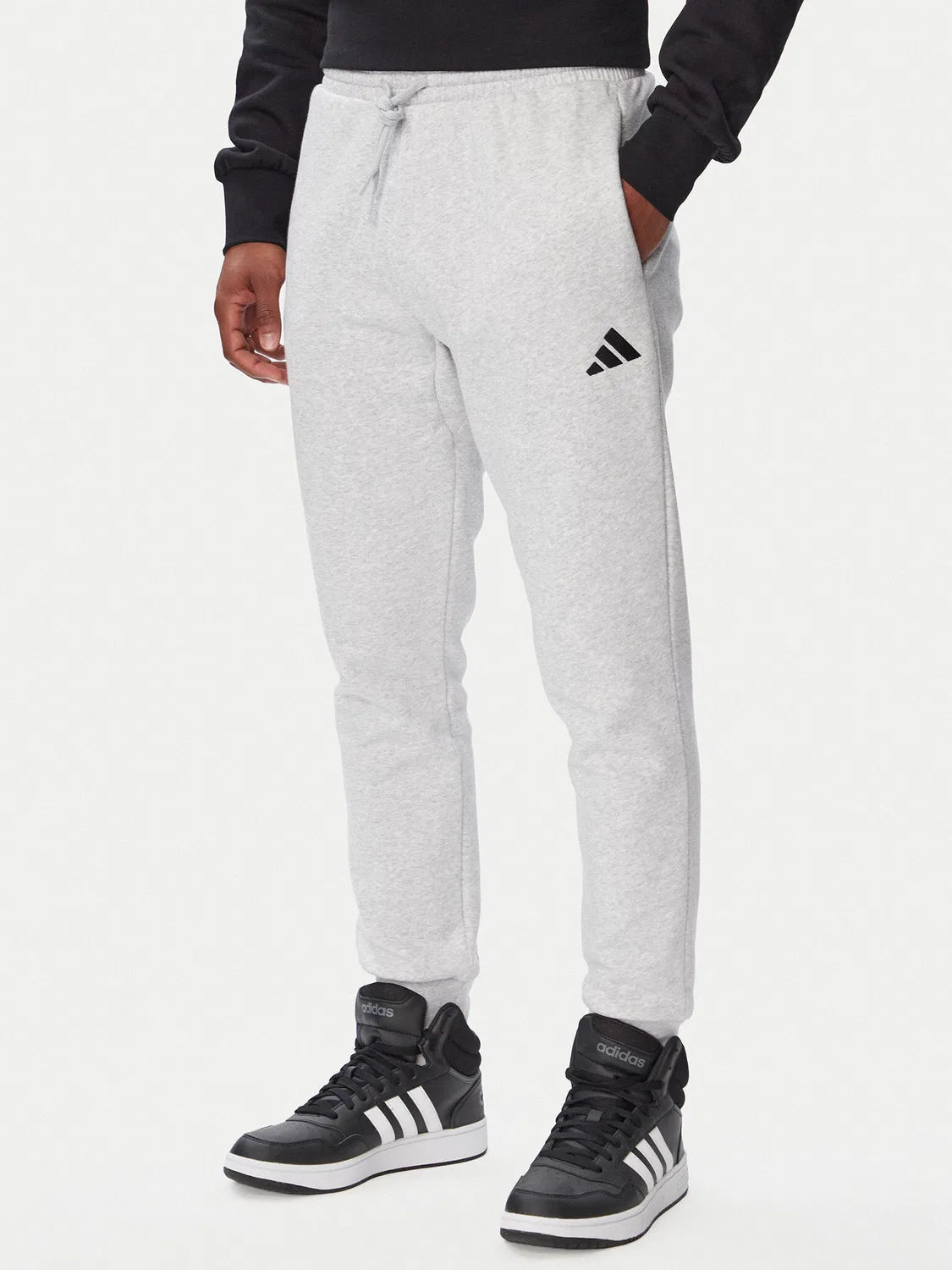 Мужские спортивные штаны стандартного кроя Essentials Feelcozy Fleece Adidas, светло-серый